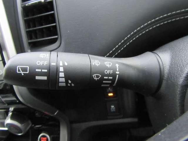 セレナ ハイウェイスターＧ　ブルーレイ　リアエアコン　横滑り防止機能　地デジ　電動格納ミラー　パークアシスト　３列シート　キーフリー　ＥＴＣ装備　寒冷地仕様　ＬＥＤ　スマートキー　オートライト　パワーウィンドウ　ナビＴＶ　ＡＢＳ（17枚目）