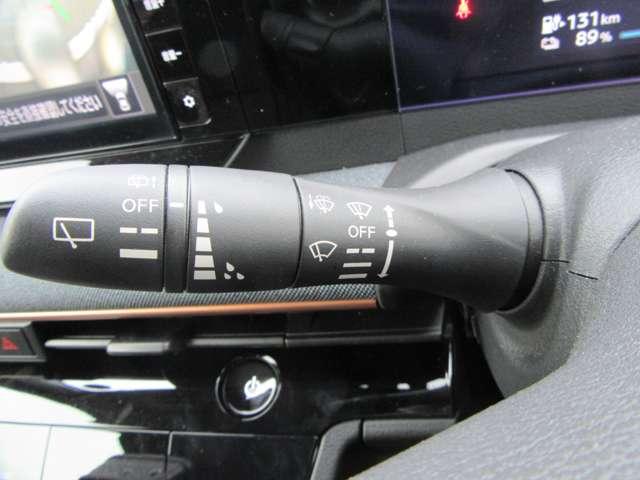 サクラ Ｘ　電動ミラー　ＢＴ接続　アラウンドヴューモニター　オートハイビーム　地デジ　運転席エアバック　パーキングセンサー　ＥＳＣ　ＡＡＣ　衝突安全ボディ　寒冷地仕様　ベンチシート　ＬＥＤヘッドランプ　試乗車（13枚目）