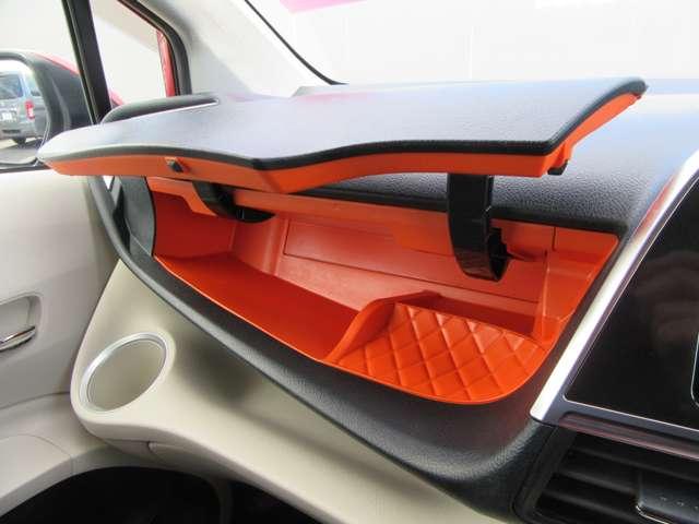 シエンタ 1.5 G アイドリング キーレスエントリー 助手席エアバック セキュリティアラーム エアコン エアバック ABS付 3列 パワーウィンド パワステ 左右自動ドア(18枚目)