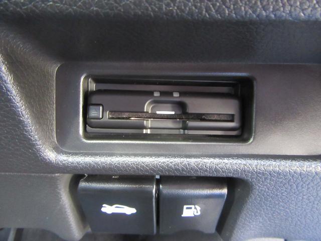 【ＥＴＣ】装備、高速道路では必需品。これからのシーズン、是非遠出や旅行へ！快適なお時間を演出致しますよ