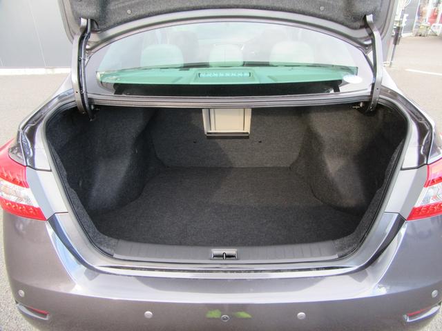 �傫�ȉו����X���[�Y�ɐύڂł���L���J����