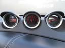 視認性の高いメーター類、安全運転に努められます。