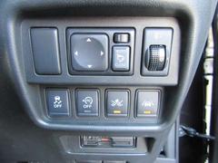 安全装置各種スイッチ　　詳細はカーライフアドバイザーにお問い合わせください♪　★パワーリアゲート★運転席からも操作ができます 5