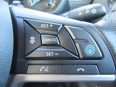 �ץ��ѥ����åȡ��ɥ饤�С������äƥ������롢�֥졼�������ƥ���󥰤򥯥��¦�Ǽ�ư���档��®ƻϩ�α�ž�Ǵ����륹�ȥ쥹�䡢Ĺ��Υ��ư������ϫ���ڸ�����ޤ��� 4