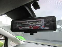 スマートルームミラー☆車体の後ろに取り付けたカメラで後方の様子を写し、その画像を提供します！ 5