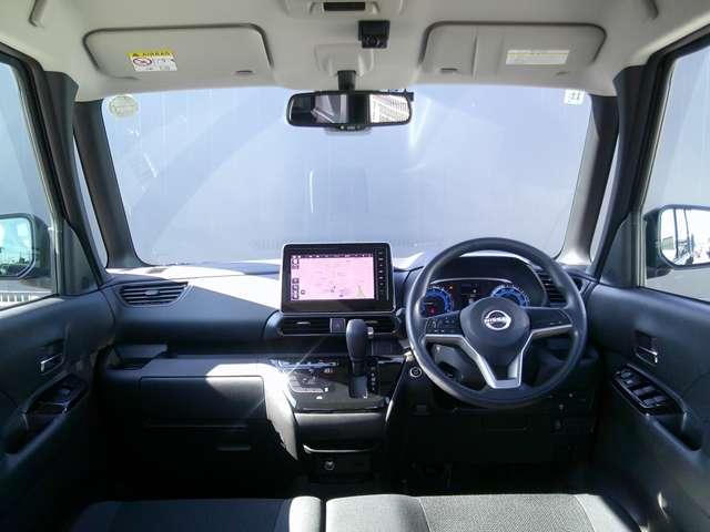 ルークス ６６０　ハイウェイスターＸ　メモリーナビ　ＭＭ２２３Ｄ－Ｌ　全方位モニター　アイスト　衝突被害軽減ブレ－キ　マルチビューカメラ　車線逸脱警報装置　ＬＥＤ　スマートキー　パワーウィンドウ　カーテンエアバック　ドライブレコーダー　ナビＴＶ　バックカメラ　パワステ　オートエアコン（3枚目）