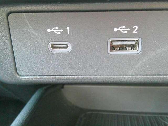 オーラ 1.2 NISMO レカロスポーツシート メーカーOPナビ カーテンエアバッグ エマブレ インテリキー ETC 車線逸脱警報 ワンセグ キーフリーシステム ダブルエアバック アルミホイール 運転席エアバッグ メモリーナビ アイドリングストップ ナビTV ABS(7枚目)