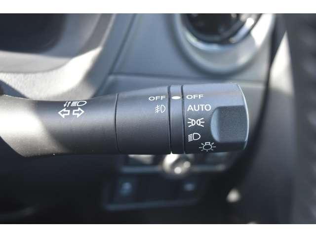 ノート 1.2 e-POWER メダリスト メモリーナビ MM316D-W 全方位モニター 被害軽減ブレーキ TVナビ ドライブレコーダ バックモニター インテリキー アイドリングストップ 盗難防止装置 LEDランプ 車線逸脱警報システム キーフリー アルミホイール ETC オートエアコン(16枚目)