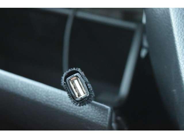 デイズルークス 660 ハイウェイスターX Vセレクション +SafetyII メモリーナビMP314D-W エマブレ マルチビュー ナビTV インテリジェントキー サイドエアバッグ エアコン ETC ABS アイドリングスト パワステ パワーウィンド エアバック メモリーナビ アルミホイル 助手席エアバッグ PSドア(7枚目)