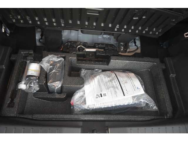 サクラ G メーカーナビ ETC2.0 ドラレコ前・イン アラウンドビュ 踏み間違い防止アシスト 寒冷地仕様 LEDヘッドランプ スマートキー LDW 盗難防止システム オートエアコン ETC バックカメラ ドライブレコーダー ABS ナビTV キーフリー(55枚目)