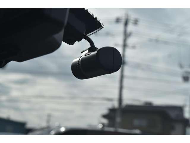 エクストレイル 1.5 X e-4ORCE 90周年記念車 4WD メーカーナビ プロパイロット ETC2.0 LEDヘッド 衝突被害軽減ブレーキ 4WD 寒冷地仕様 ETC インテリキー 全周囲モニター(12枚目)