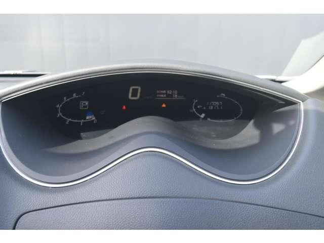 セレナ ２．０　ライダー　メモリーナビＭＰ３１１Ｄ－Ｗ　バックモニター　ＥＴＣ　スマートキー＆プッシュスタート　アルミホイール　オートクルーズコントロール　助手席エアバッグ　Ａ－ＳＴＯＰ　ＡＡＣ　バックカメラ　ＥＴＣ　ワンセグ　ＡＢＳ（19枚目）