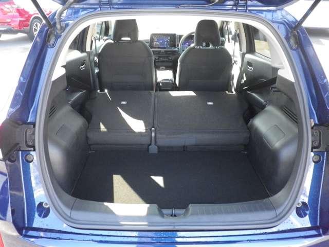 ノート １．２　Ｘ　メモリーナビＭＭ２２３Ｄ－Ｌ　ドラレコ前・イン　ＥＴ　リアカメラ　衝突被害軽減ブレ－キ　全方位カメラ　ＥＴＣ付　ＬＥＤヘッドライト　レーンアシスト　インテリジェントキー　ドラレコ　ワンセグＴＶ　ＴＶナビ　サイドカーテンエアバック　サイドカメラ　試乗車ＵＰ（13枚目）