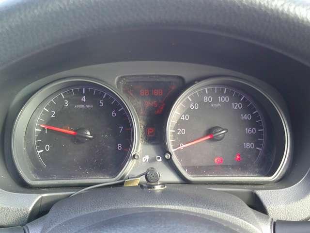 ノート 1.2 X カーナビ セキュリティーアラーム キーレス 運転席助手席エアバッグ バックカメラ エアコン パワーウィンドウ パワーステアリング ABS メモリーナビ 運転席エアバック A-STOP(5枚目)