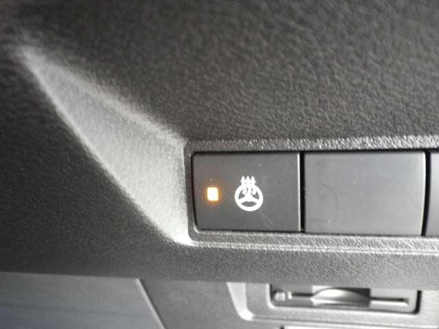 オーラ 1.2 G 90周年記念車 アラウンドモニ LED スマートキー 衝突軽減ブレーキ オートエアコン アルミ メモリーナビ バックカメラ サイドカメラ キーレス ETC レーダークルーズ(18枚目)