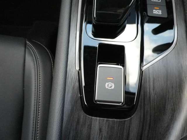 オーラ 1.2 G 90周年記念車 アラウンドモニ LED スマートキー 衝突軽減ブレーキ オートエアコン アルミ メモリーナビ バックカメラ サイドカメラ キーレス ETC レーダークルーズ(20枚目)