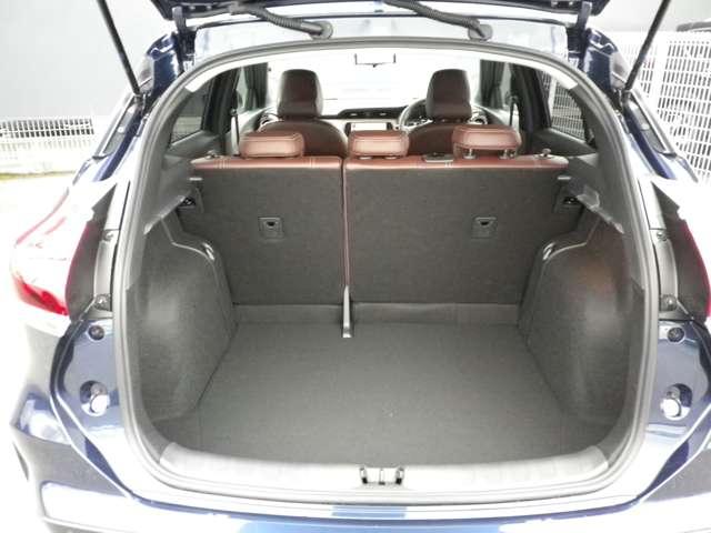 キックス １．２　Ｘ　ツートーンインテリアエディションＭＭ３２３Ｄ－Ｌ　レーダークルーズ　被害軽減ブレーキ　ＬＥＤヘッドライト　アラウンドビューモニター　インテリジェントキー　ドラレコ　ＥＴＣ　メモリ－ナビ　エアコン　パワステ　キーレス　パワーウィンドウ　ＡＢＳ　試乗車（11枚目）