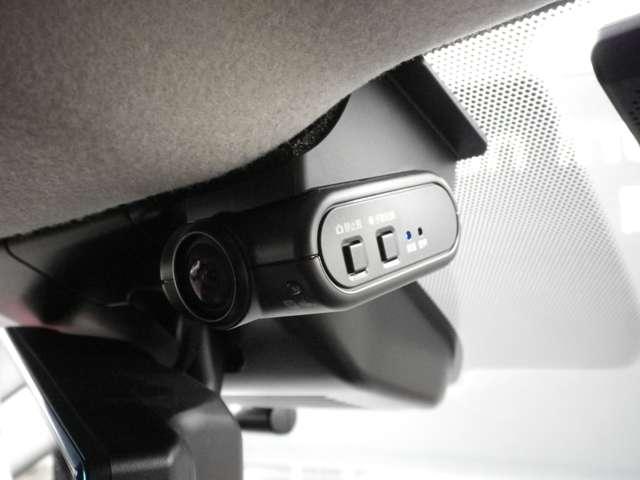 ノート 1.2 X MM223D-L アラウンドビューモニター リアカメラ 衝突被害軽減ブレ-キ 全方位カメラ ETC付 LEDヘッドライト レーンアシスト インテリジェントキー ドラレコ 盗難防止システム ワンセグTV TVナビ サイドカーテンエアバック ABS(8枚目)