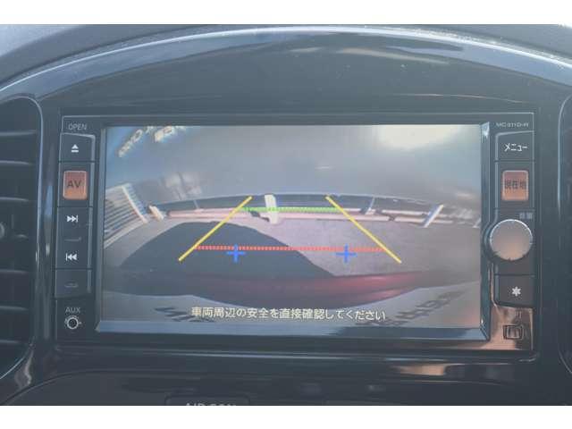 �o�b�N�J������������E���T�|�[�g��