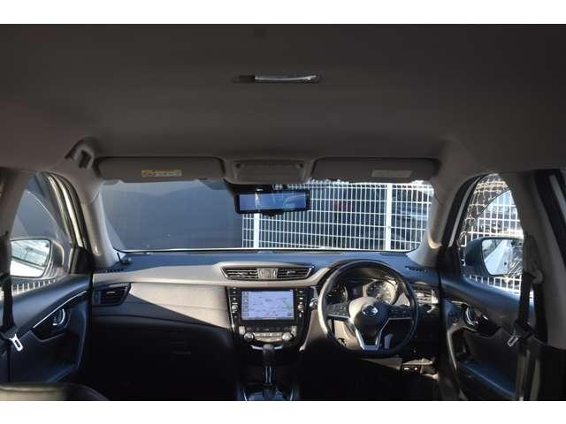 エクストレイル ２．０　２０Ｘｉ　２列車　４ＷＤ　メモリーナビＭＭ３２０Ｄ－Ｌ　ＥＴＣ２．０　ドラレコ前後　リアカメラ　追従クルーズ　ＬＥＤ　ドライブレコーダ　インテリジェントキー　ＬＤＷ　サイドカメラ　ＥＴＣ　Ａストップ　ＡＡＣ　ナビ＆ＴＶ　メモリーナビ　キーフリー　アルミホイール　ワンセグＴＶ　ＡＢＳ（3枚目）