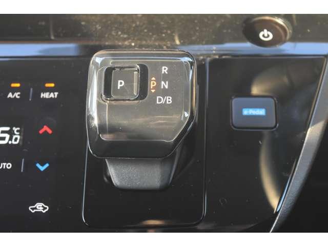 �d���V�t�g����̂Ђ�ŕ�ݍ��ނ悤�ɂ��āA�O��Ɍy�������������ŃV�t�g�ł���A�܂������V�����}�E�X���o�̃V�t�g��