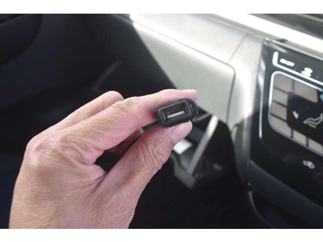 ルークス ６６０　ハイウェイスターＸ　メモリーナビＭＪ１１６Ｄ－Ｗ　全方位モニター　アイスト　衝突被害軽減ブレ－キ　マルチビューカメラ　車線逸脱警報装置　ＬＥＤ　スマートキー　パワーウィンドウ　カーテンエアバック　ナビＴＶ　バックカメラ　パワステ　オートエアコン　左右エアバッグ（7枚目）