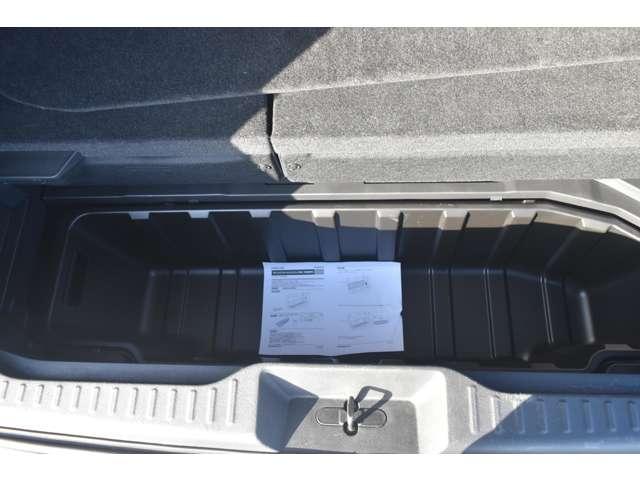 �O�ȃV�[�g�q�[�^�[�B�����̃X�C�b�`�͂P�O�O�u�^�P�O�O�v�R���Z���g�̃��C���X�C�b�`�ɂȂ�܂��B