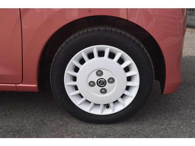 デイズ ６６０　ボレロ　メモリーナビＭＭ３２０Ｄ－Ｌ　ＳＯＳコール　自動被害軽減ブレーキ　インテリジェントキー　ドラレコ　盗難防止システム　ＡＢＳ　ハイビームアシスト　メモリーナビ　車線逸脱警報　Ａストップ　ＥＴＣ　地デジ（29枚目）