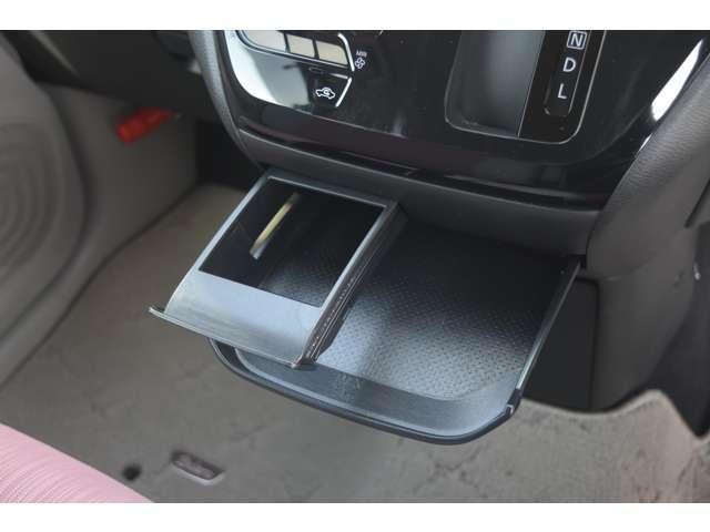 デイズ ６６０　ボレロ　メモリーナビＭＭ３２０Ｄ－Ｌ　ＳＯＳコール　自動被害軽減ブレーキ　インテリジェントキー　ドラレコ　盗難防止システム　ＡＢＳ　ハイビームアシスト　メモリーナビ　車線逸脱警報　Ａストップ　ＥＴＣ　地デジ（32枚目）