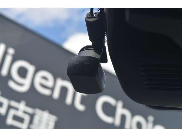 オーラ １．２　Ｇ　ＦＯＵＲ　レザーエディション　４ＷＤ　メーカーナビ　ＢＯＳＥスピーカー　プロパイロッ　革　アラウンドビュー　アダプティブクルーズ　地デジ　シ－トヒ－タ－　ＬＫＡ　インテリキー　アルミ　盗難警報器　ＬＥＤヘッドライト　バックモニター　ＥＴＣ（13枚目）