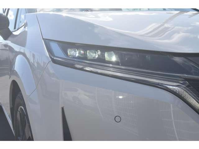 オーラ １．２　Ｇ　ＦＯＵＲ　レザーエディション　４ＷＤ　メーカーナビ　ＢＯＳＥスピーカー　プロパイロッ　革　アラウンドビュー　アダプティブクルーズ　地デジ　シ－トヒ－タ－　ＬＫＡ　インテリキー　アルミ　盗難警報器　ＬＥＤヘッドライト　バックモニター　ＥＴＣ（28枚目）