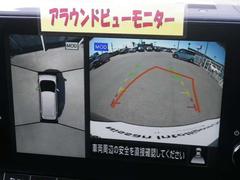 「アラウンドビューモニター」・・・上空から見た映像で車庫入れ簡単♪♪ 7