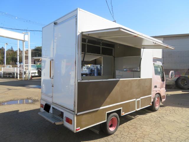 移動販売車・キッチンカー　３面開放(5枚目)