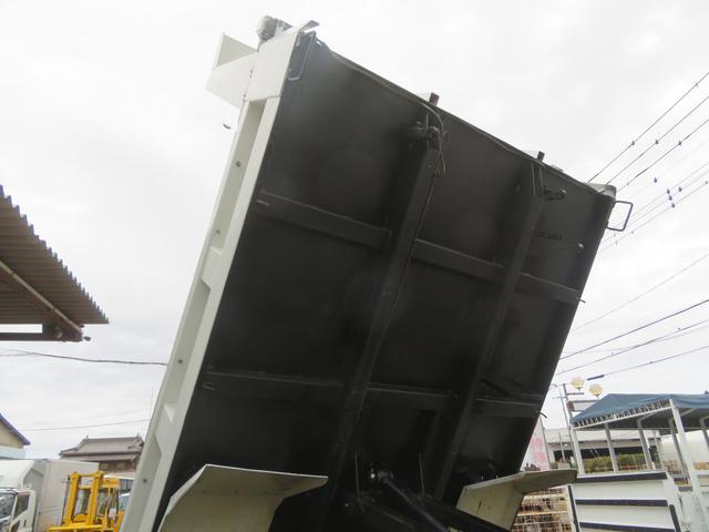 ヒノレンジャー ダンプ 4トンベースLゲート電動コボレーン(25枚目)