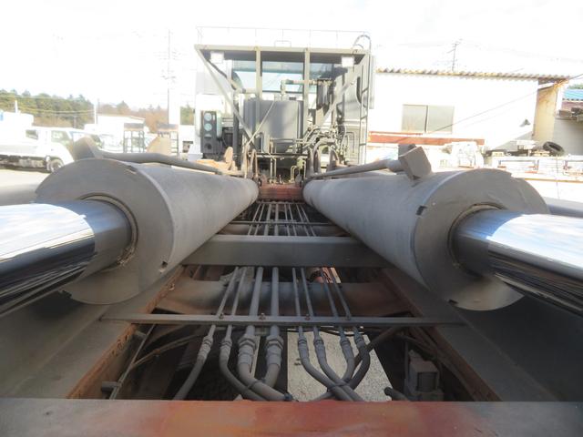 スーパーグレート アームロール　新明和４２０馬力　積載１１．６ｔ（31枚目）