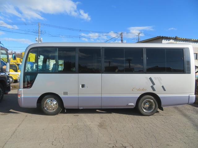 シビリアンバス キャンピング　ＲＶ・ビックフット社製　Ｅデッカー（7枚目）