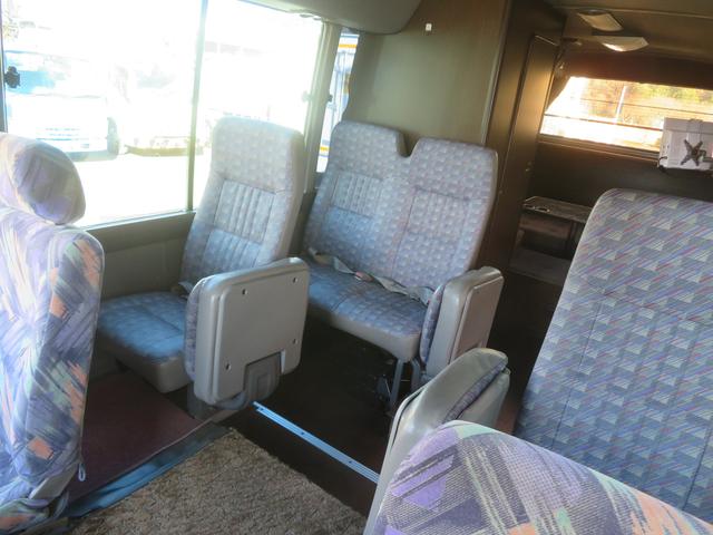 シビリアンバス キャンピング　ＲＶ・ビックフット社製　Ｅデッカー（13枚目）