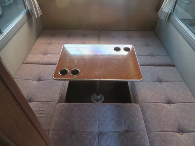 シビリアンバス キャンピング　ＲＶ・ビックフット社製　Ｅデッカー（16枚目）