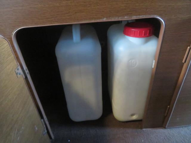 シビリアンバス キャンピング　ＲＶ・ビックフット社製　Ｅデッカー（19枚目）