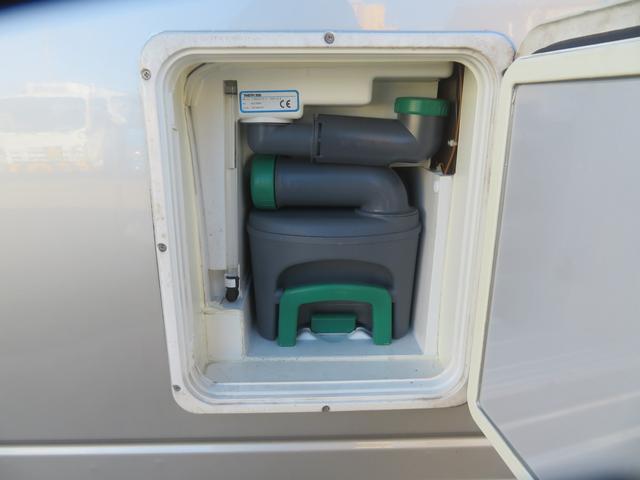 シビリアンバス キャンピング　ＲＶ・ビックフット社製　Ｅデッカー（22枚目）