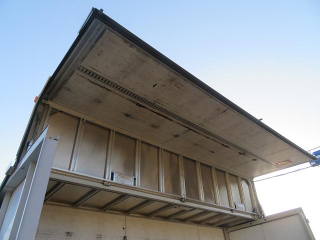 ファイター 日本トレクス　ウィング　６２００ボディ（24枚目）