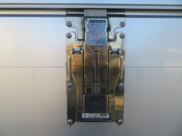 ファイター 日本トレクス　ウィング　６２００ボディ（48枚目）