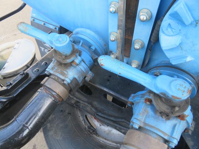 エルフトラック 東邦車輛　１．８ＫＬ　バキュームカー（10枚目）