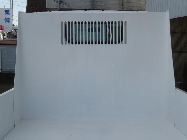 キャンター 小型登録　極東ダンプ　積載３０００Ｋｇ（24枚目）