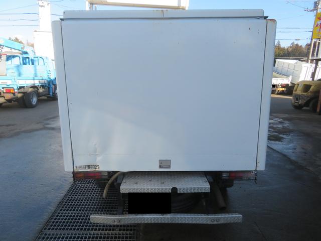 キャンターガッツ シンショー　高圧洗浄車　９ＭＰａ（9枚目）