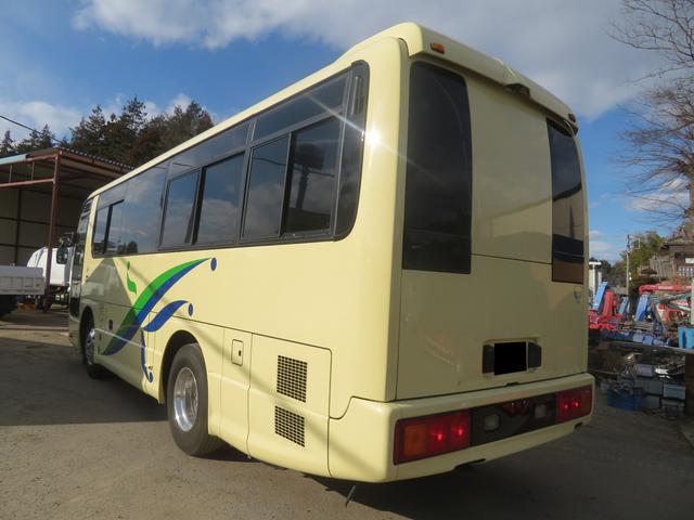 ガーラ 観光バス　４２人乗り　貫通トランク（4枚目）