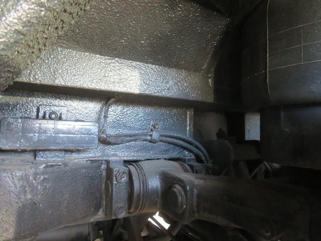 ガーラ 観光バス　４２人乗り　貫通トランク（32枚目）