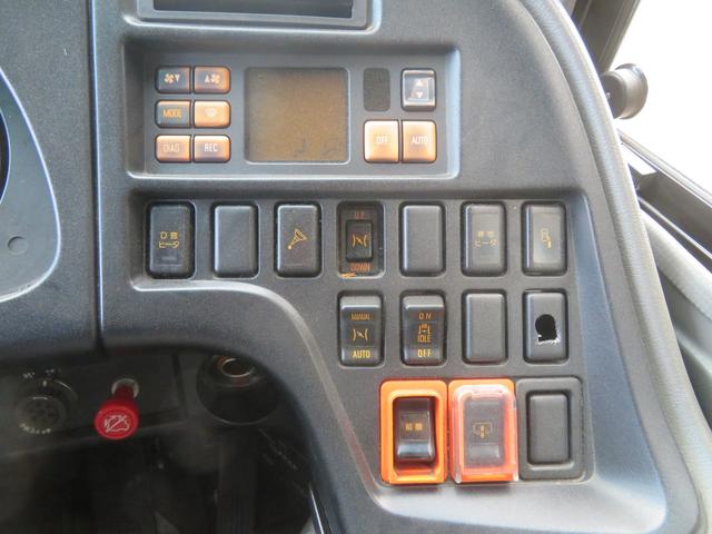 ガーラ 観光バス　４２人乗り　貫通トランク（58枚目）