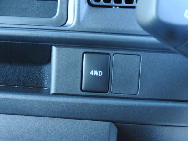 DX SAIII ボタン切替4WD Wエアバック ABS ACPSPW AMFMラジオ LEDヘッド HLレベライザー ETC 両側スライドドア Pガラス キーレス アイドリングSTOP スマアシIII 5速マニュアル(14枚目)