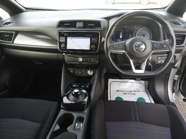 リーフ G ナビ 地デジ Aモニター ドラレコ LEDヘッド フォグ 17アルミ Lクルーズ プロパイロット ETC Sヒーター スマートRミラー Cソナー ドアバイザー インテリキー Bスタート Eブレーキ(9枚目)